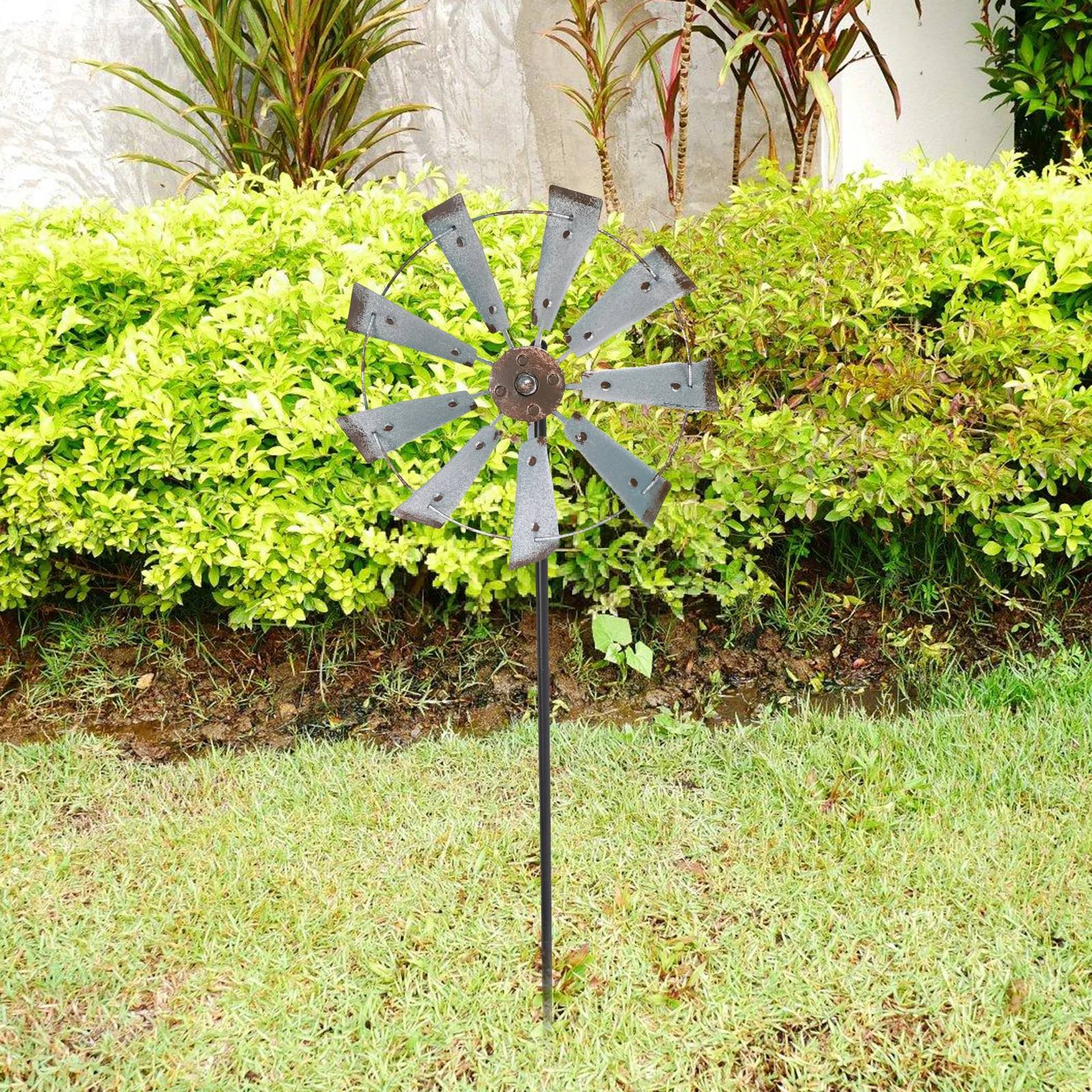 

Rotating Iron Outdoor Decor Metal Wind Spinner Yard Ornament Decorative Pinwheel Lawn Garden Stake Garden Spinners Wind Spinners