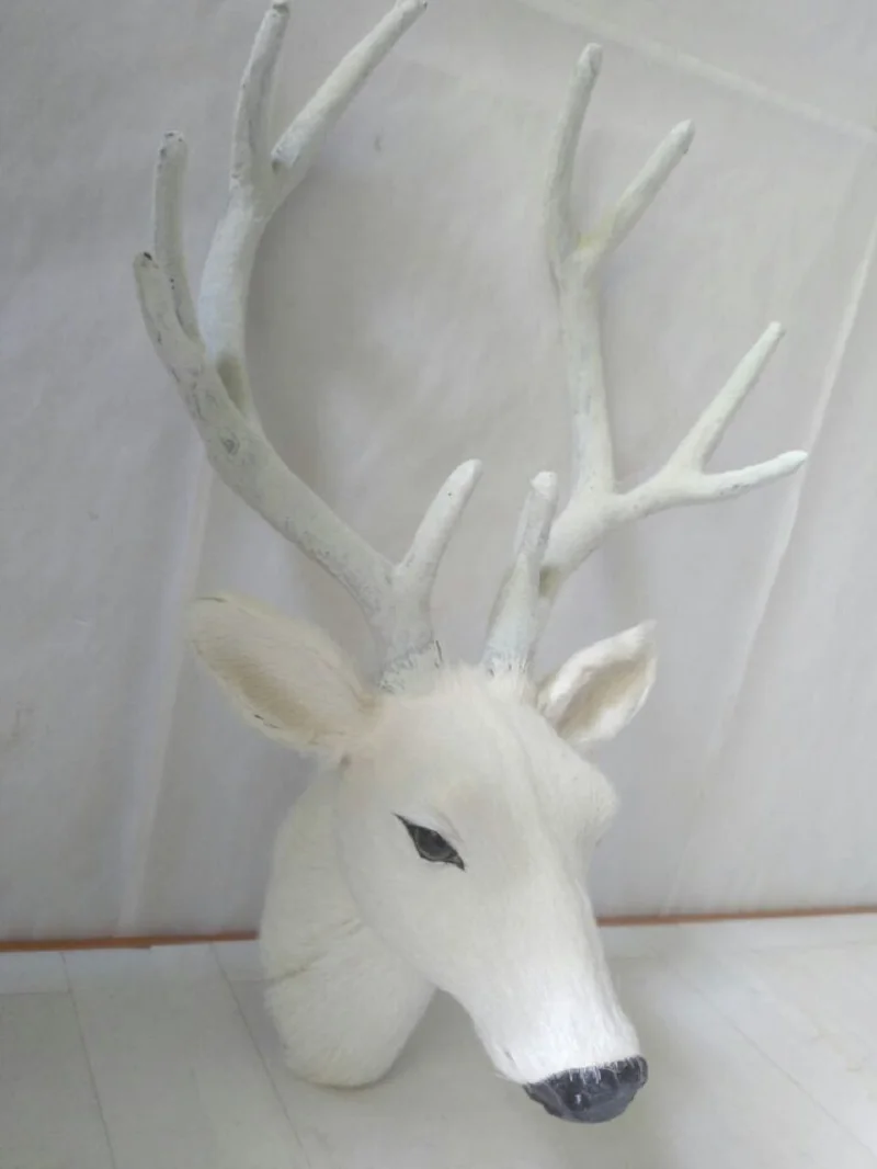 white simulation deer head model plastic&fur sika deer head toy wall pendantgift about 28x17cm