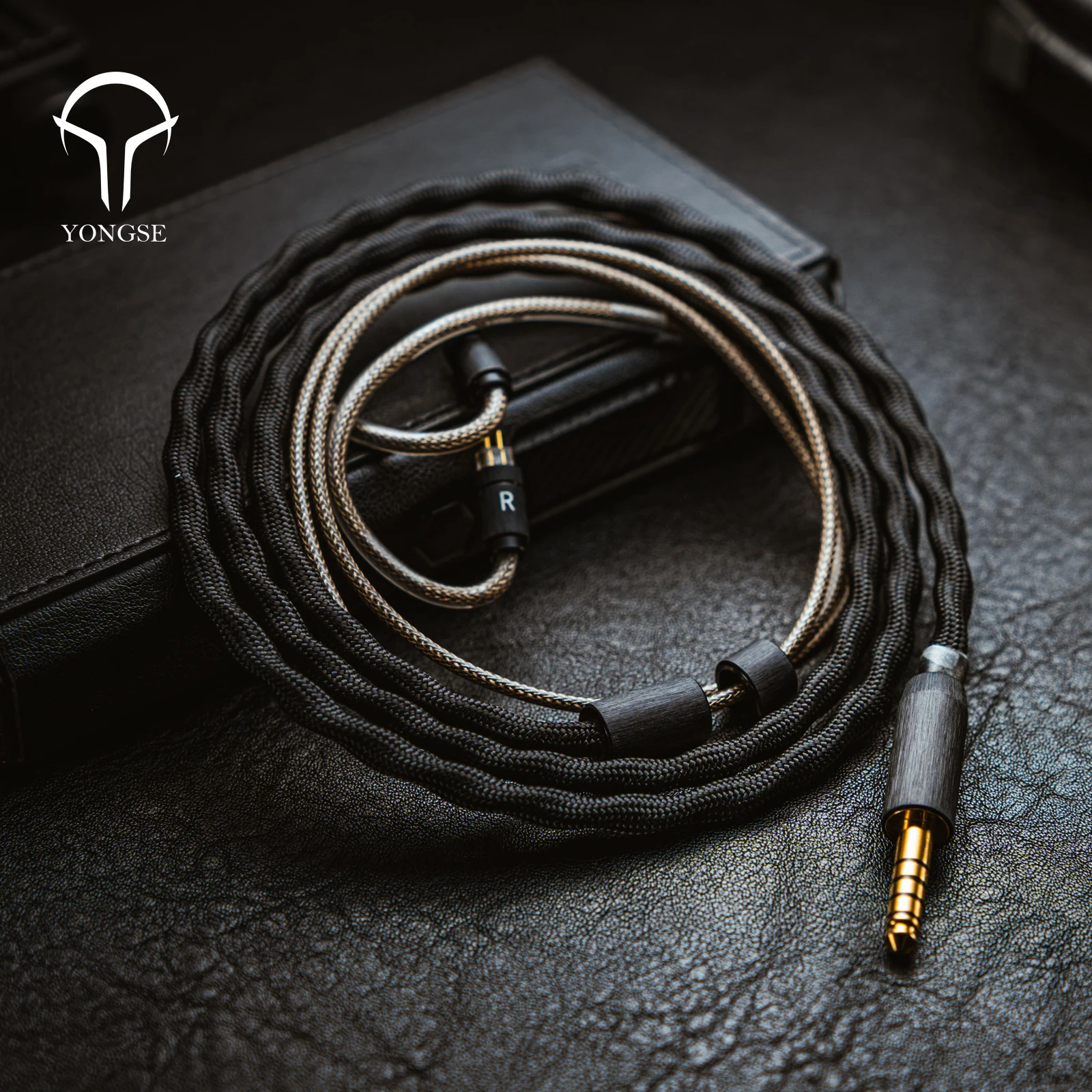 Yongse BlackSea Litz Coaxial Structure Single Crystal Copper And Silver-plated Single Crystal Copper ＆ Graphene Earphone Cable
