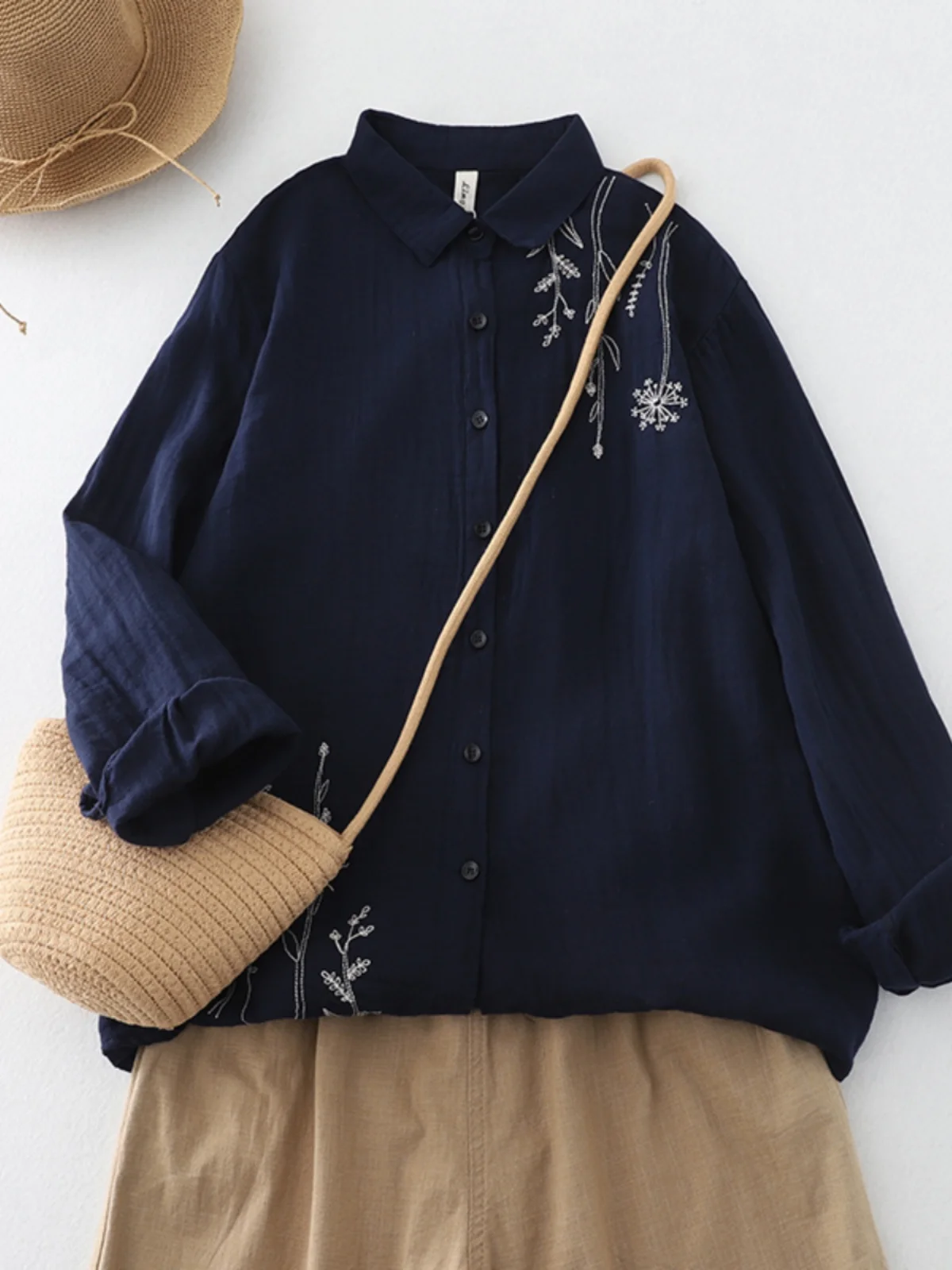 

Retro Japanese Sle Loose Women's Cotton irt Embroidered Base Layer Top Collar Long Sve Regular Fit Pure Color