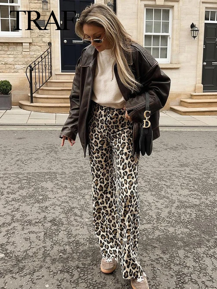 TRAF 2024 Women Vintage Leopard Printed Pant Female Spring Zipper High Waisted Full Length Casual Female Trousers Y2K Loose Pant