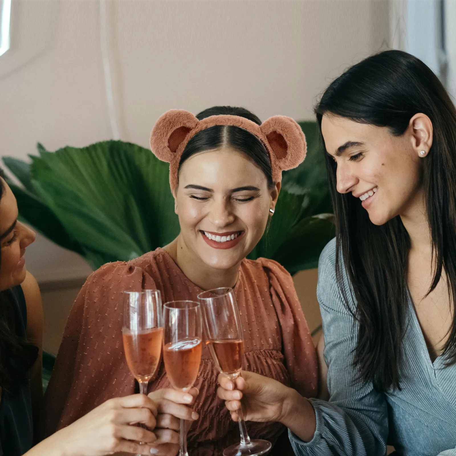 

2Pcs Bear Ear Headband Adult Women Soft Comfortable Headband for Face Washing Makeup Styling Party Costume Headwear Versatile