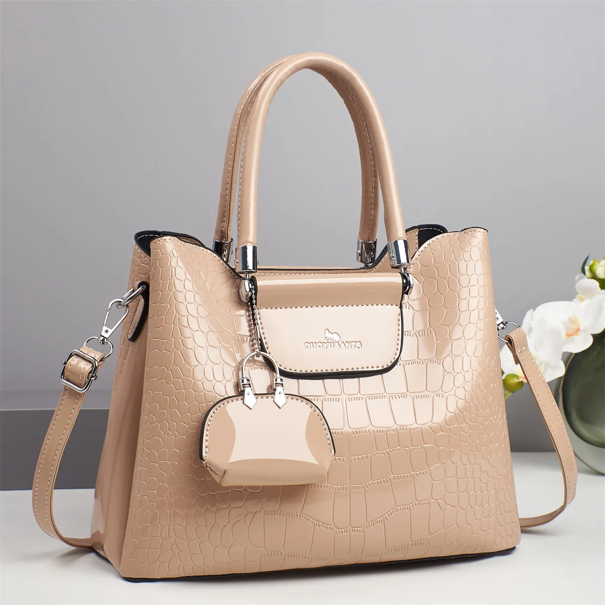 Women High-End PU Leather Bright Glossy Messenger Bag Large Capacity Top-Handle Bag Luxury Senior Single Shoulder Crossbody Bag