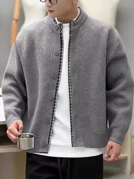 

Мужской вязаный кардиган на осень-зиму, имитация двухслойного свитера, теплая верхняя одежда, универсальный, в стиле Old Money, повседневный, длинный свитер-топ