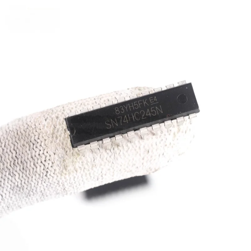 Directly insert 74HC245 DIP-20 eight phase tri state bus transceiver logic IC chip SN74HC245N