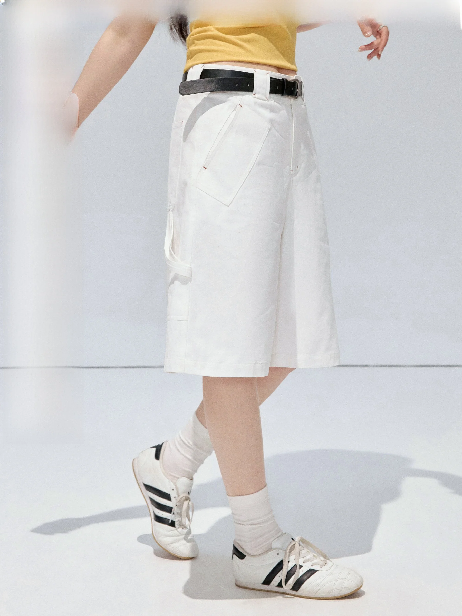 

JULULOOK Studio Loose Fit Denim Shorts for plus Size Women Casual Style Cotton Material Straight Leg Pants