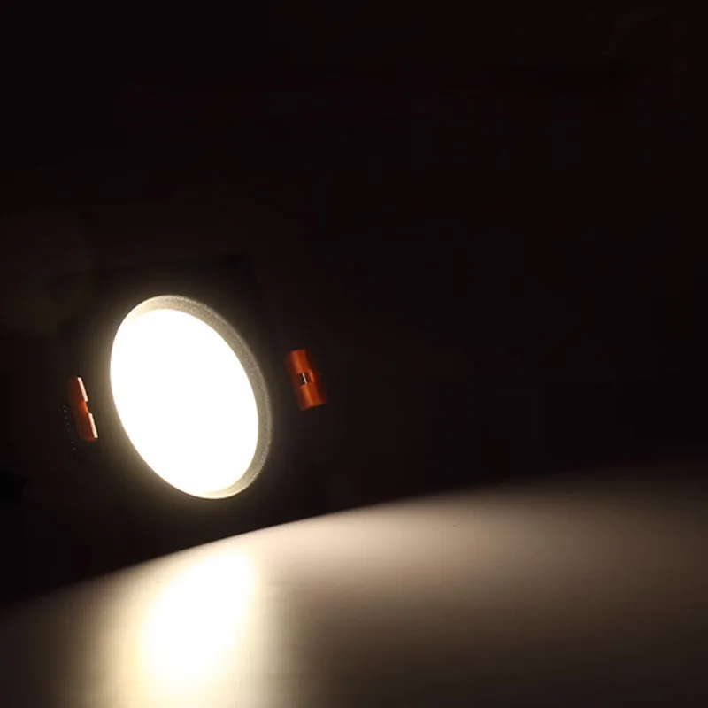

3W 5W 7W 9W 12W 15W 18W Светодиодный потолочный светильник Spotlight AC85-265V Внутреннее освещение Черный Белый Квадратный Встроенный потолочный светильник с регулируемой яркостью