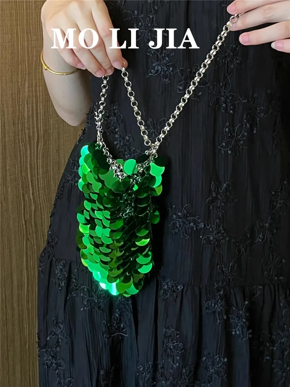 Bling Shiny Sequins Woven Handmade Mobile Phone Bag Glitter Women Handbag Dinner Party Banquet Bag Shoulder Crossbody Bag