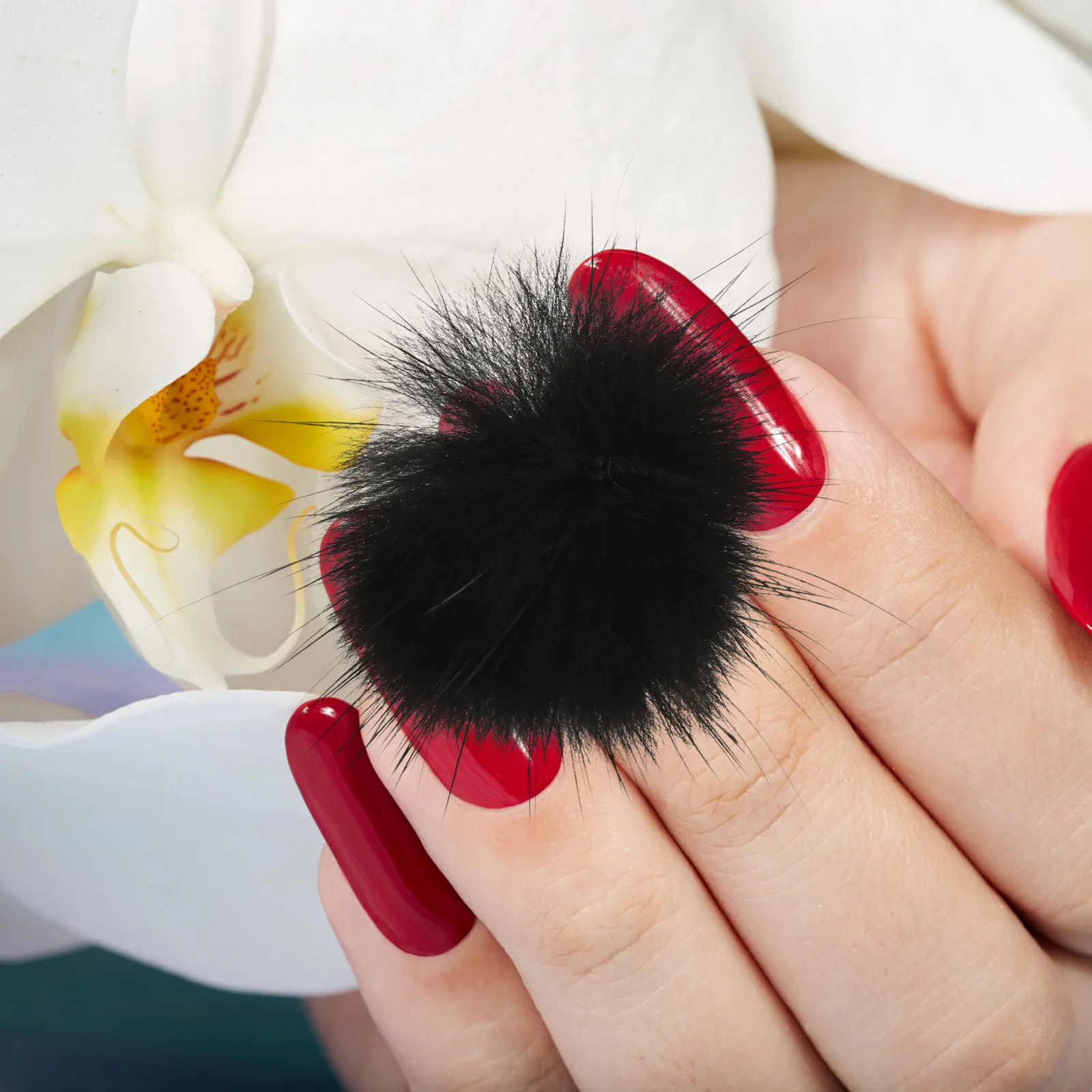 

6Pcs Magnetic Nail Charms Exquisite Hair Ball Decoration Durable Manicure Ornaments Nail Art Parts Manicure Sticker