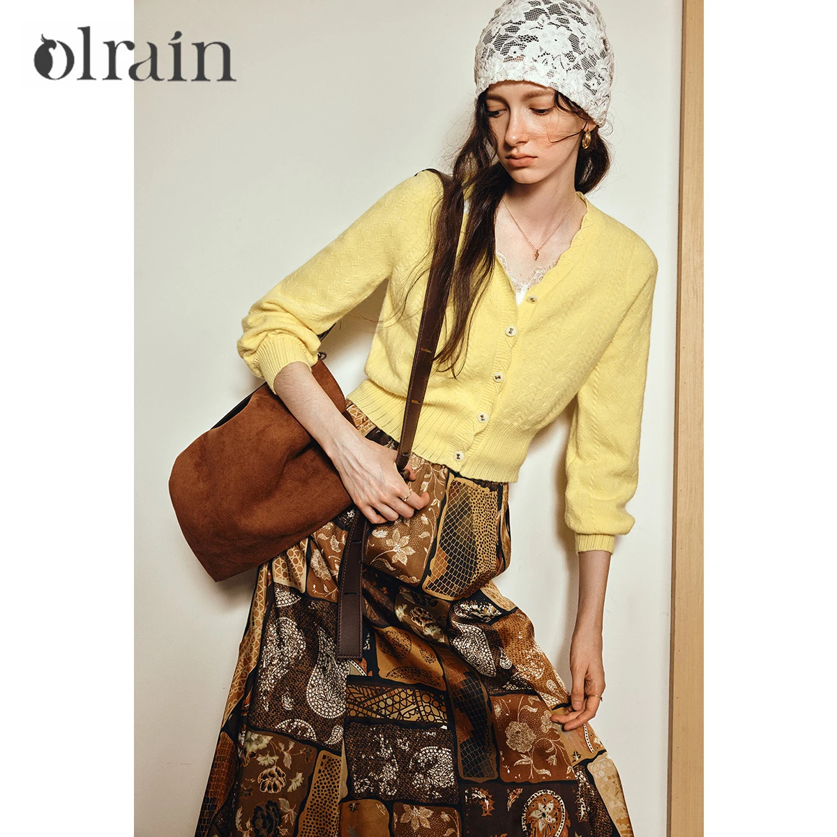 

OLrain Women's Autumn Cardigans 2025 New in Lace V-neck Knitted Sweaters Casual Commute Long Sleeve Female Tops O57QM001129