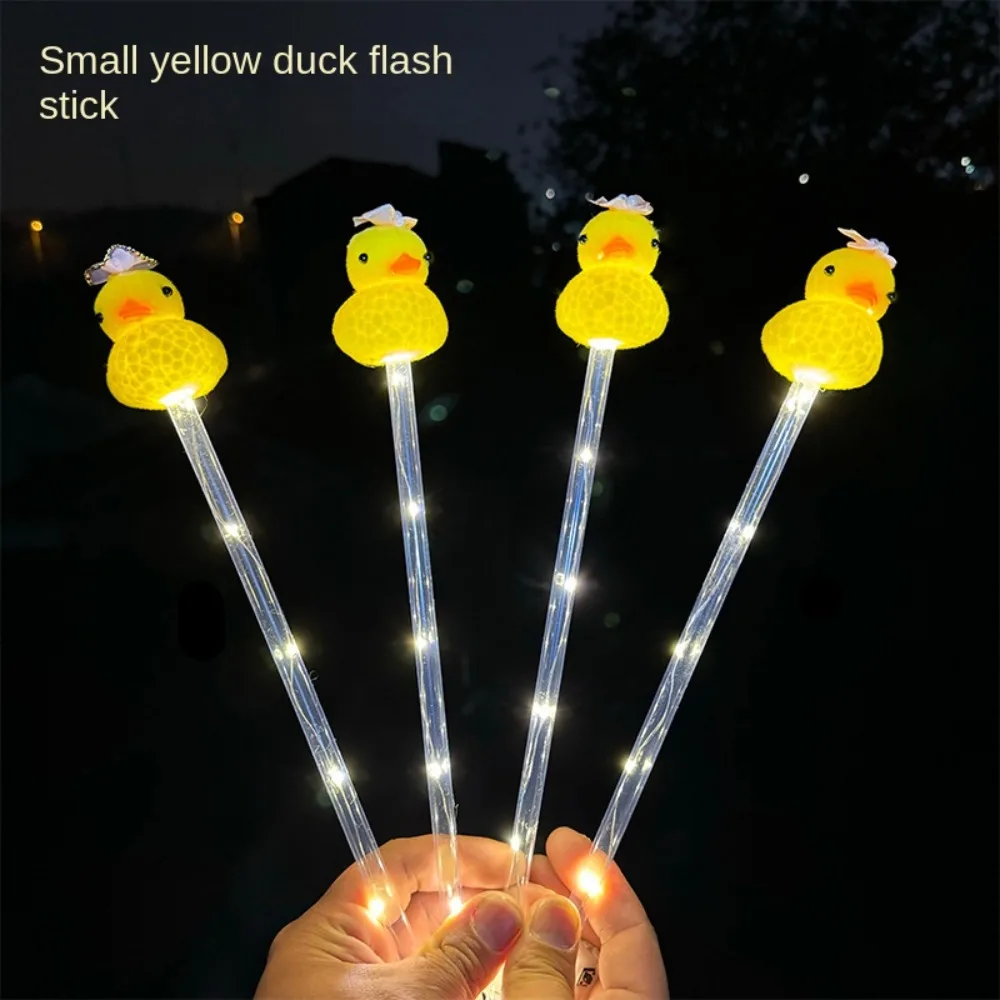 Little Yellow Duck Fairy Stick, 3D Cartoon, Sparkling Glowing Stick, Venda Criativa, Flash Stick Bonito, Aniversário de Natal e Casamento, Novo