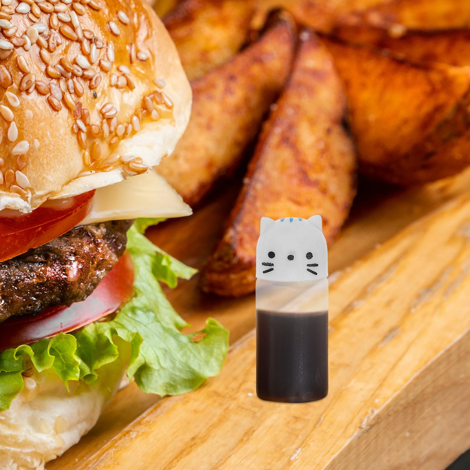 

2Sets Cute Mini Sauce Bottles Portable Plastic Seasoning Containers for Picnic Outdoor Travel Ideal Soy Vinegar Dispenser