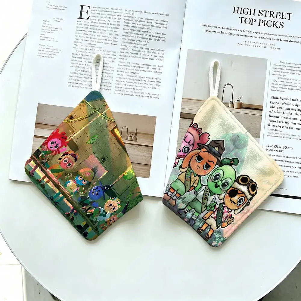 Popular Game Peak Microfiber Hanging Kitchen Towel, Polyester Cotton Material, Multipurpose Hand Wiping Towel for Family