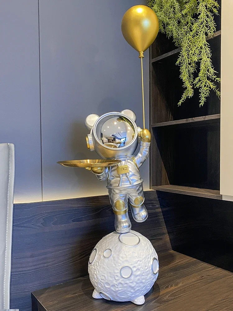 Home Decor Astronaut Statue Living Room Decoration Large Landing Figure Figurine Sculpture Room Decor Home Accessories Figurine
