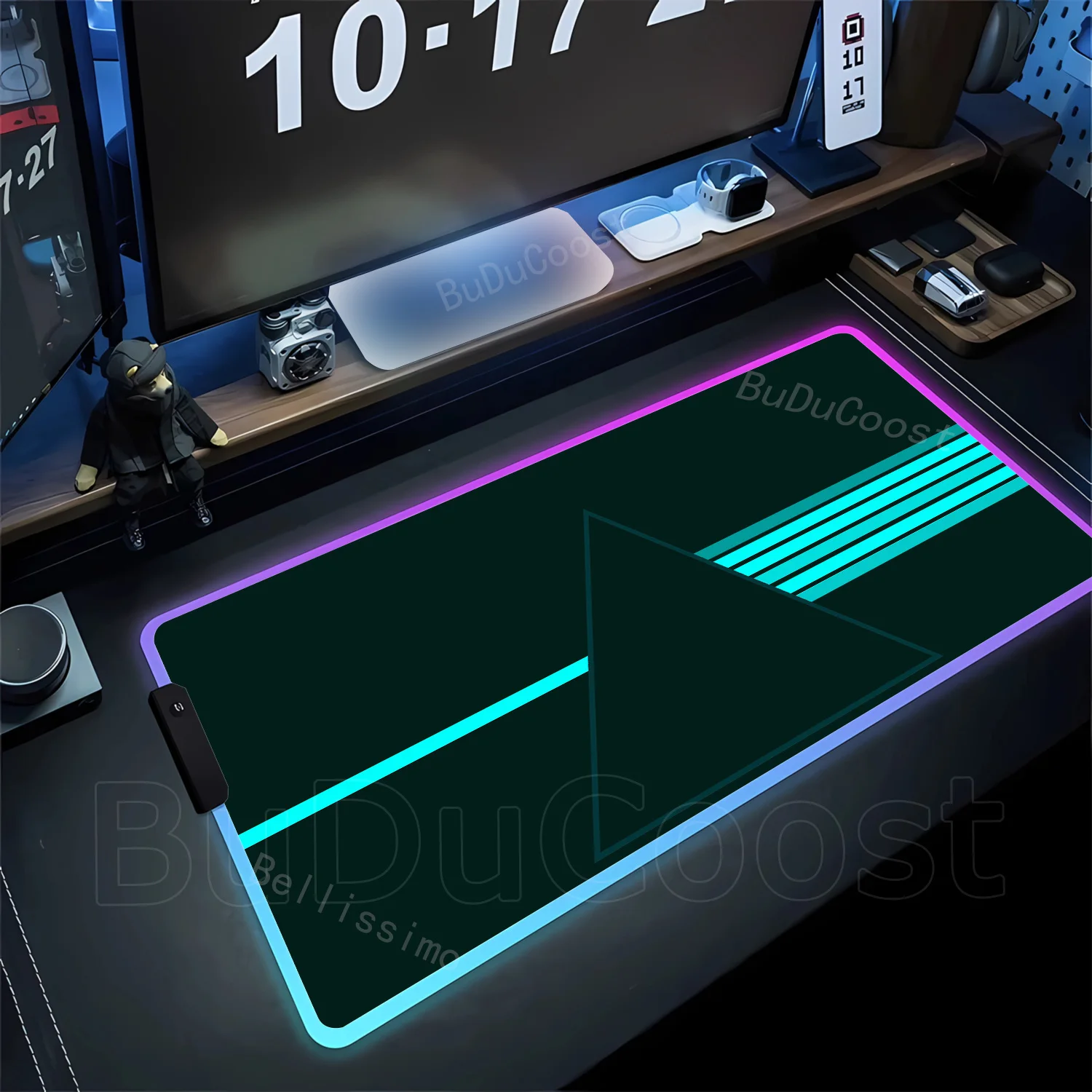 

RGB Triangular prism Gaming Mouse Mat with Sew Heavy Rubber Base Professional Non Slip Extension Table Mat For Office and Gaming