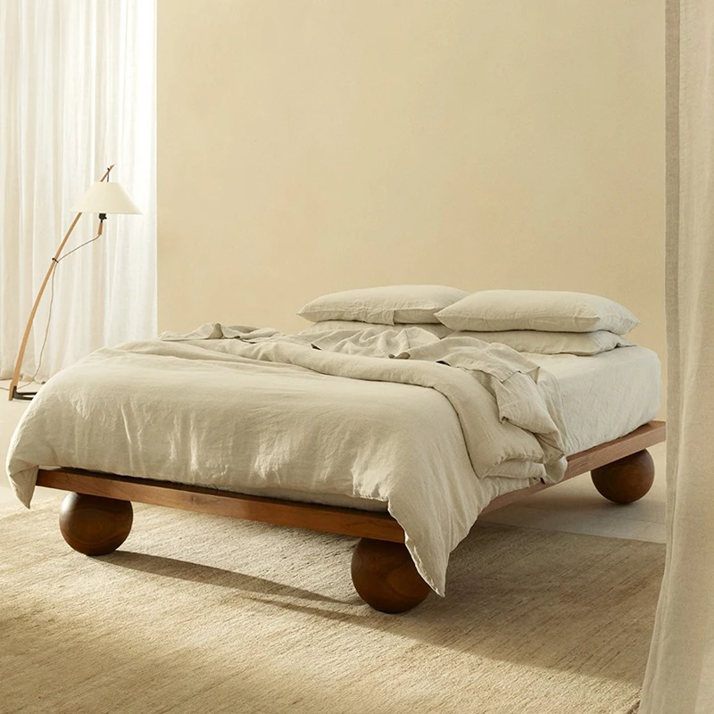 Full solid wood bed Modern simple tatami log ball bed