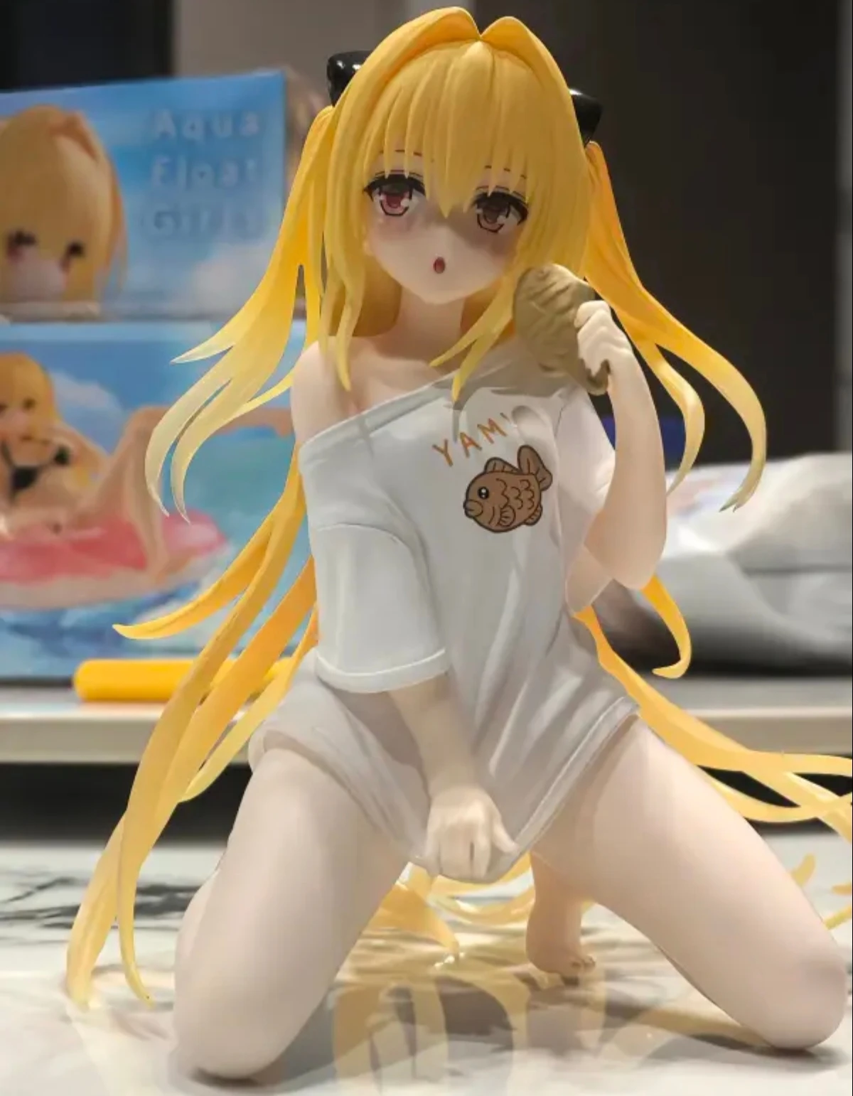 

Настольная фигурка TAITO: Милая принцесса в золотистом темном домашнем наряде. Подарки и игрушки в наличии