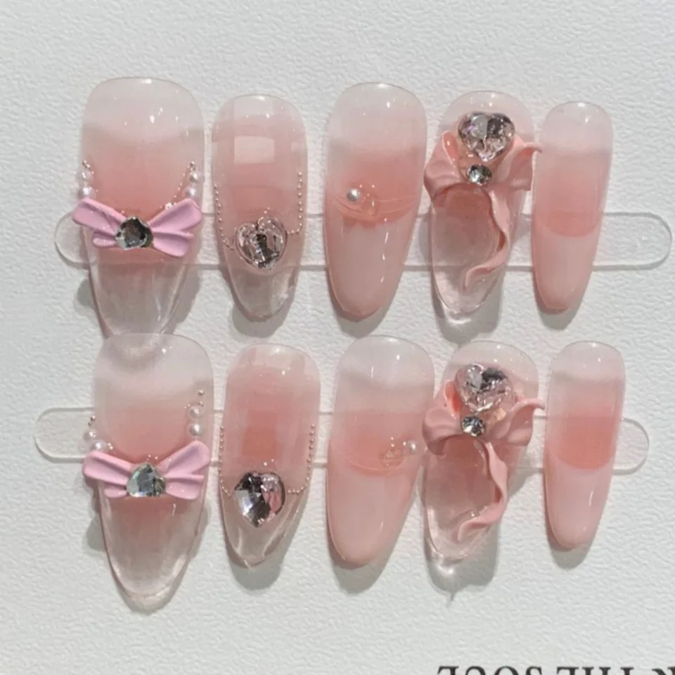 10 Piezas Uñas Postizas Hechas a Mano Ojo de Gato Púrpura con Brillo, Ovaladas Medianas, con Moño y Pedrería 2