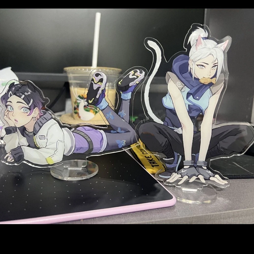 Game Peripheral Valorant Stand Cartoon Figure Joon-Hee and Clove Acrylic Stand Creativity Desktop Ornaments Collectible Gifts
