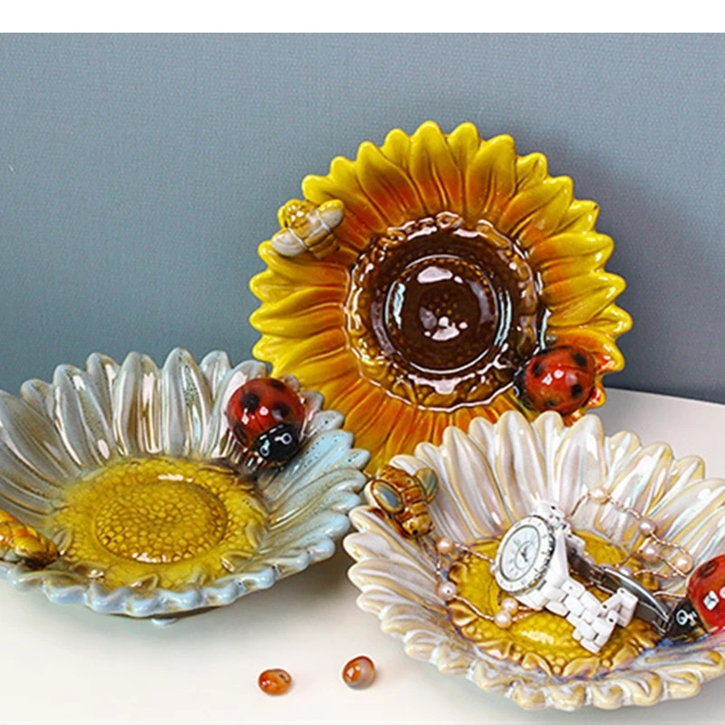 Sunflower Shape Storage Tray Ceramic Crafts Living Room Desktop Candy Jewelry Home Decoration Art