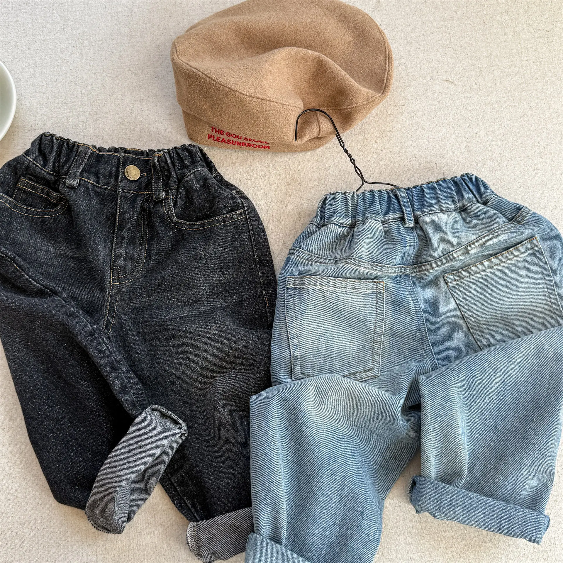

2025 Autumn New Children Jeans Fashion Girls Harem Pants Loose Kids Denim Trousers Boys Casual Pants Toddler Baby Clothes
