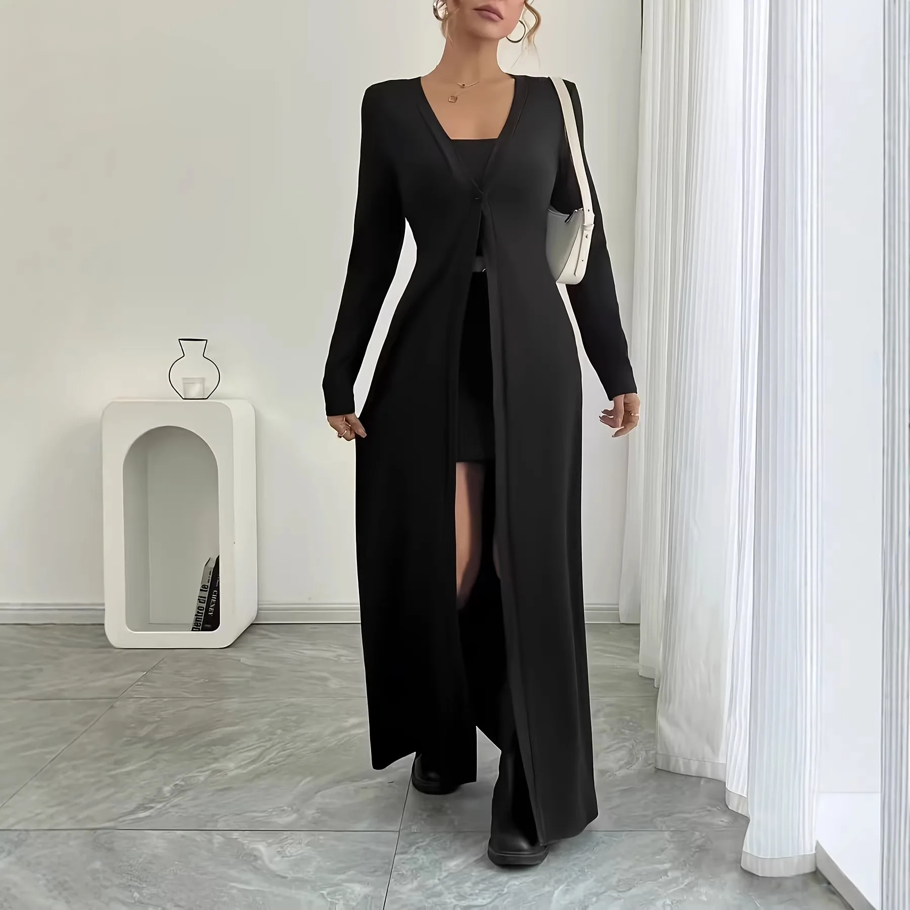 

Plus size Spring and Autumn new women's solid color long sleeved cardigan top, simple, fashionable, comfortable and versatile