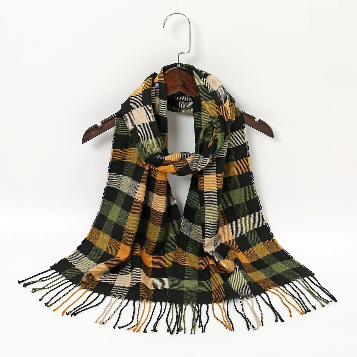 Hot Selling Fashion Winter Plaid Fake Cashmere Scarf Keep Warm Tassel Shawl For Woman Outdoor Windproof Pashmina 190*30cm