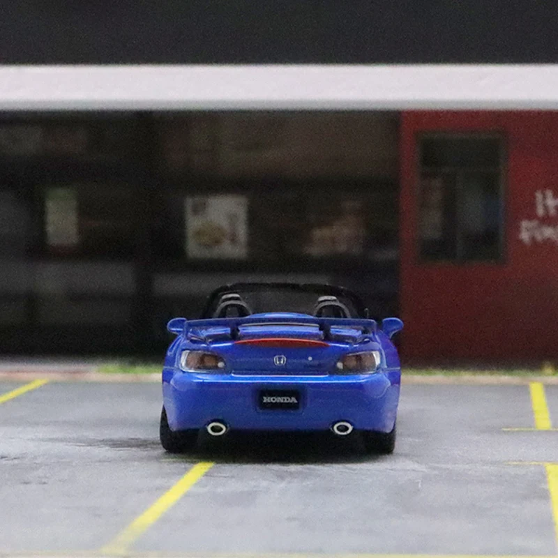 1:64 Scale Honda S2000 AP2 Type S Sports Car Simulation Alloy Car Model Static Display Collectible Gift Souvenir Decoration