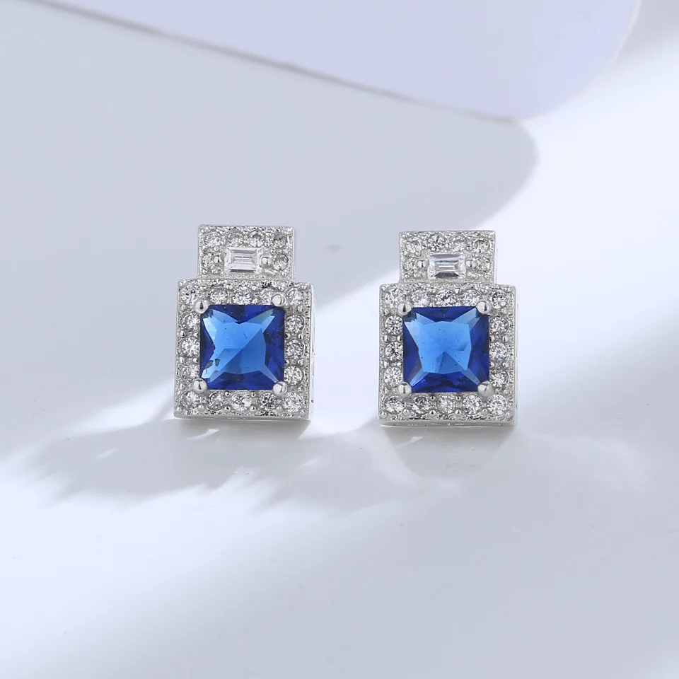 

Buyee 925 Sterling Silver Female Stud Earring Blue Crystal Earring for Women Fashion Classic Wedding Fine Jewelry Earring Gift