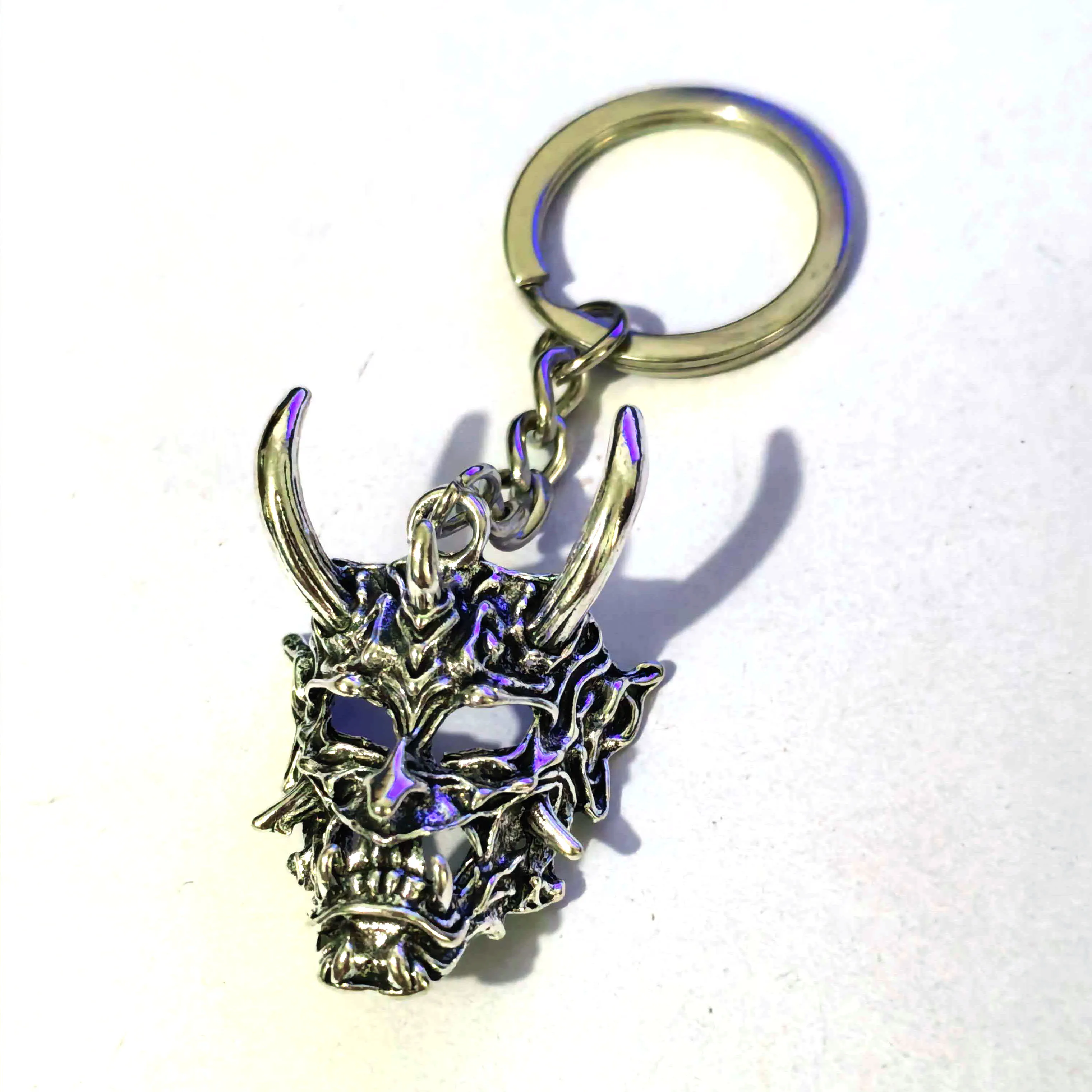 1 Piece Samurai Keychain Japanese Samurai Oni Mask Cabochon Keychain Bag Car Key Chain Ring Holder Charms Keychains Gifts