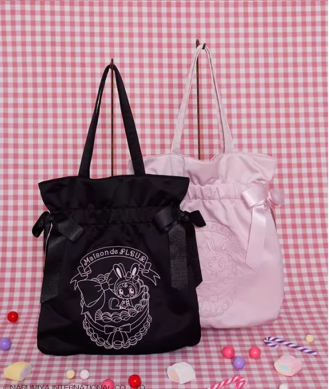 Japanese new sweet cute printed messenger bags fashion handbag travel lace-up multi-functional cosmetic bag/beauty storage bag
