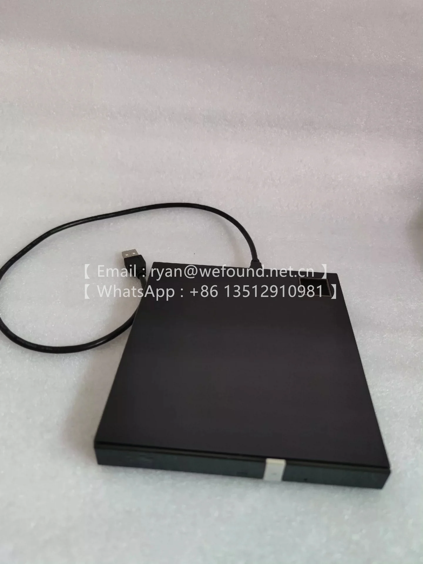 

SBC-06D2X-U тонкая портативная комбинированная записывающая DVD-диск с 6X Blu-ray