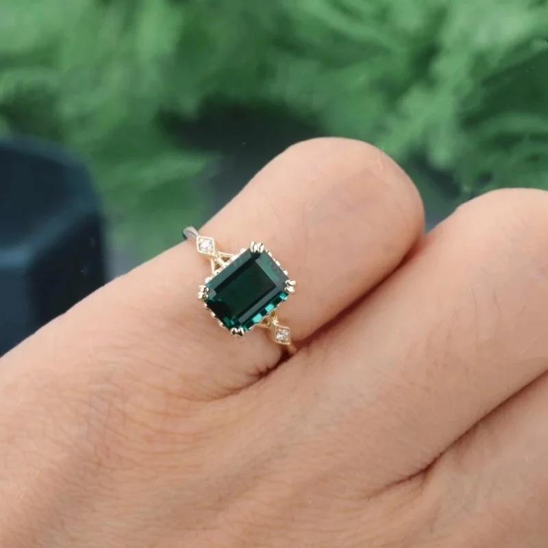 A square design ring, suitable for engagement, marriage and daily life, a universal accessory for all seasons - no box