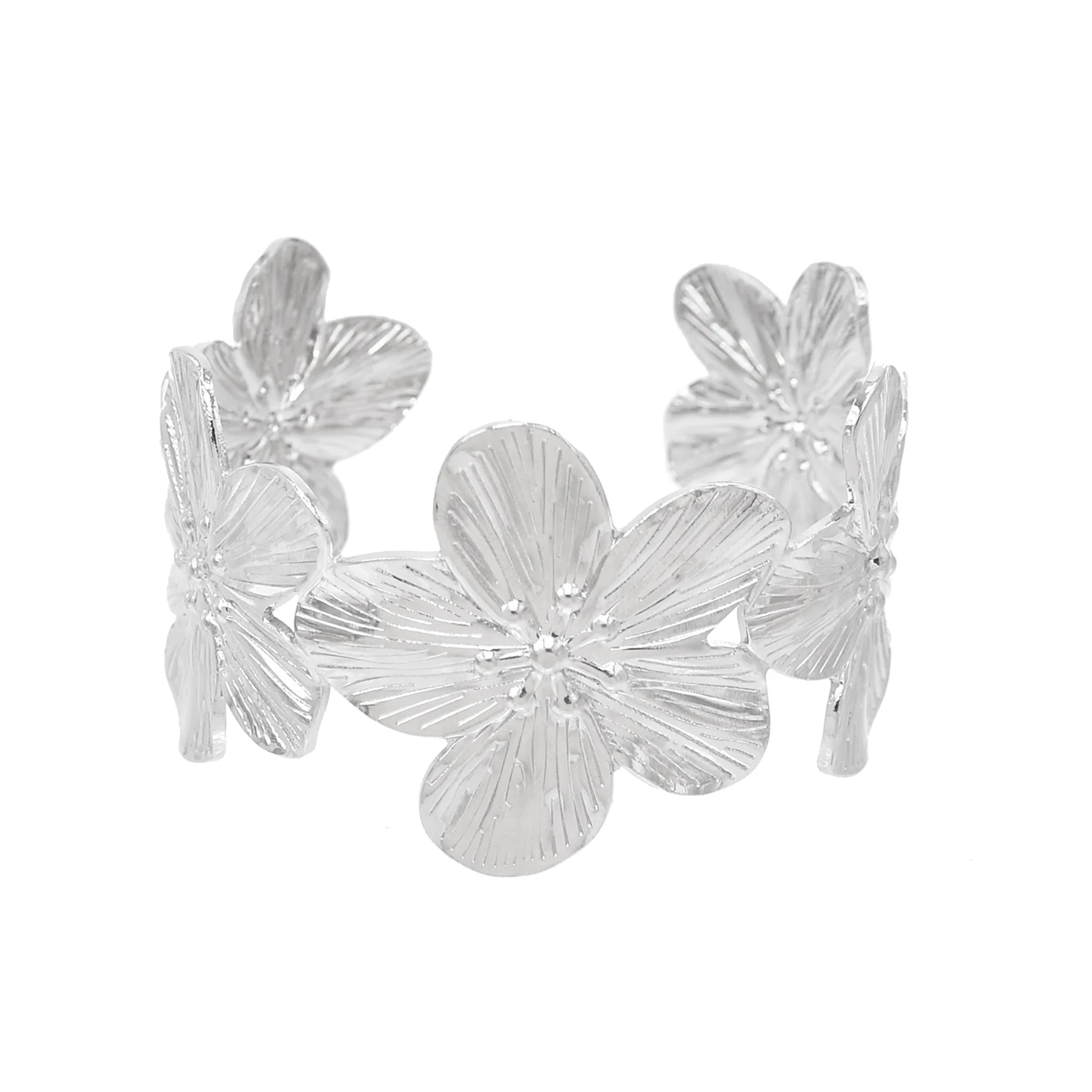 女性のための大きな金属の花のカフブレスレット、女の子のための銀色のブレスレット、美的パーティー、エレガントなジュエリーアクセサリー