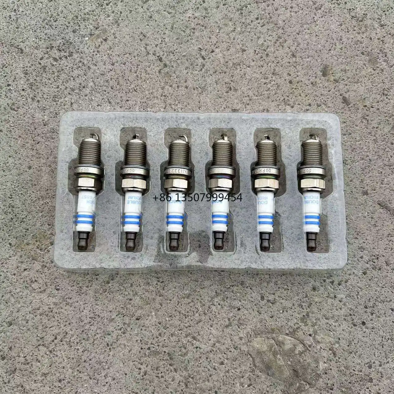 Hot Sale Truck Spark Plugs for Weichai Engine Spark Plugs 1000450457