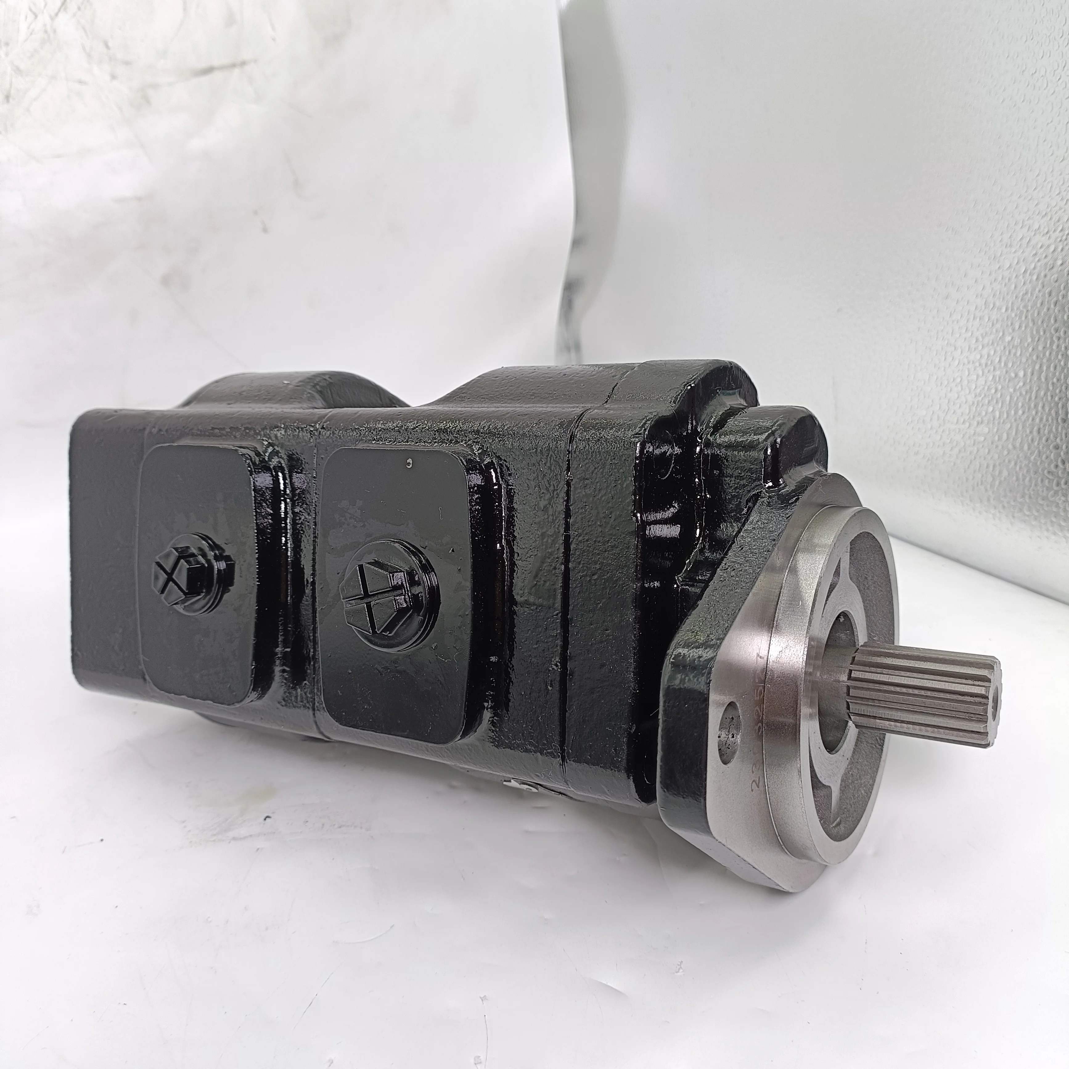 PGP511B0140CC1H2NE6E5C-511A0140NE6E5B1B1 hydraulic gear pump PGP PGP315 PGP502 PGP505 PGP511 PGP517 PGP620 PGP640