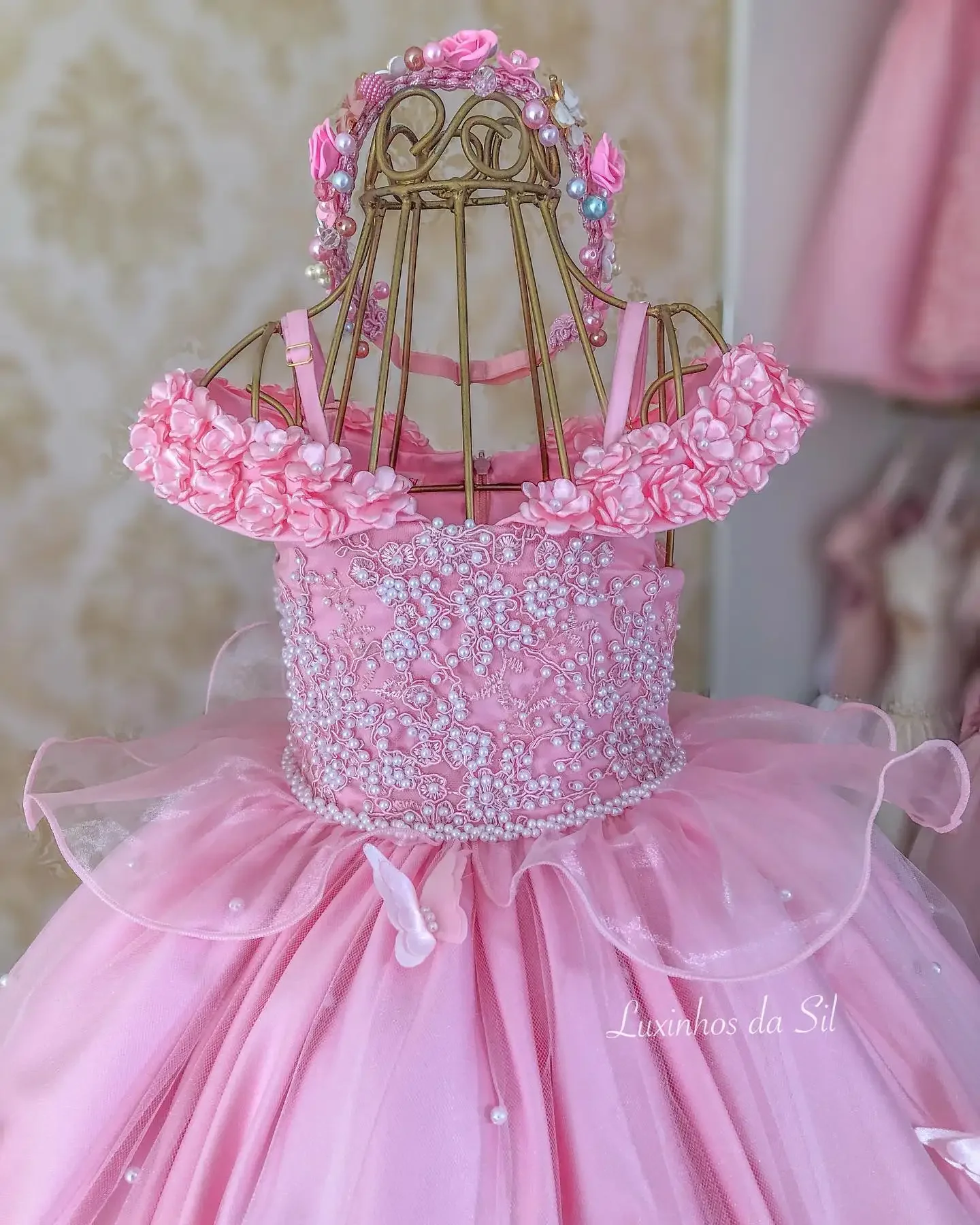 Customized Pink Beaded Flower Girls Dresses for Weddings Butterfly Floral Birthday Children Tulle Dress Girl Pageant Gowns