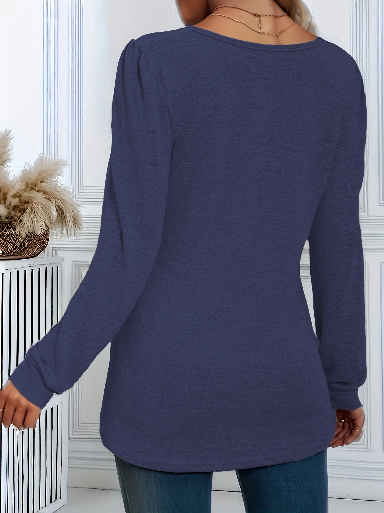 Stilvolles Plus-Size-Oberteil für Damen mit eckigem Ausschnitt und langen Ärmeln für mühelose Eleganz – Detail 23