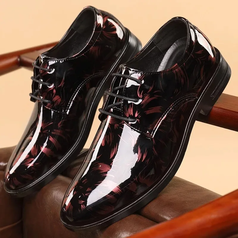 2026Men's Formal Shoes Luxury Business Oxford Male Office Wedding Flats Mocassin Homme New Leather Shoes for Men Floral Pattern