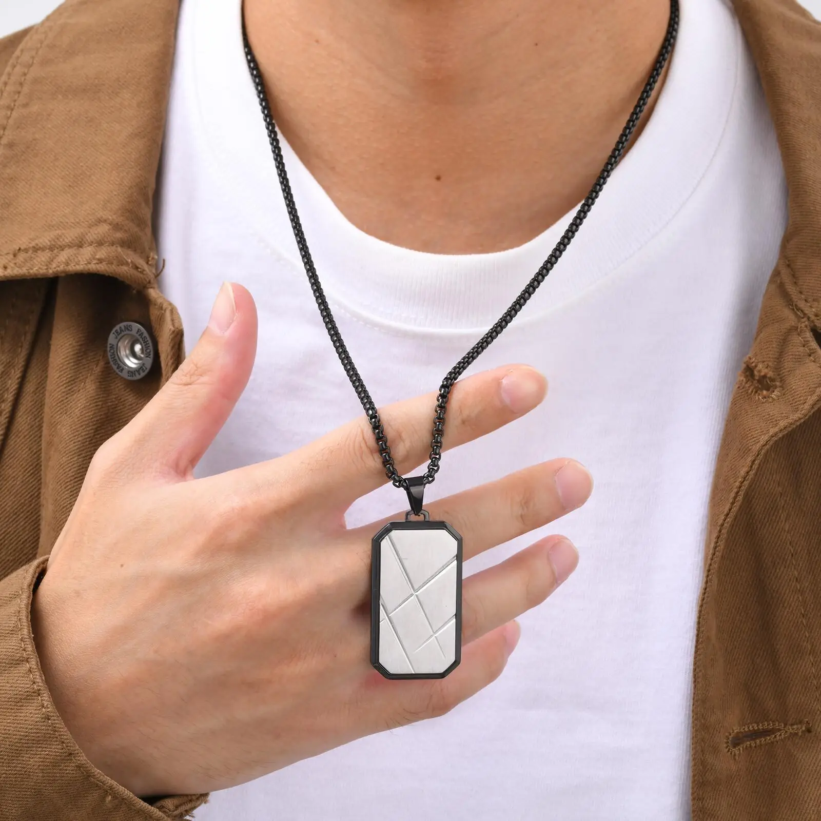 Stilvolle Erkennungsmarken-Halsketten für Männer und Jungen, Halskette mit quadratischem Anhänger aus Edelstahl, Punk-Schmuck, Vatergeschenke – Detail 2