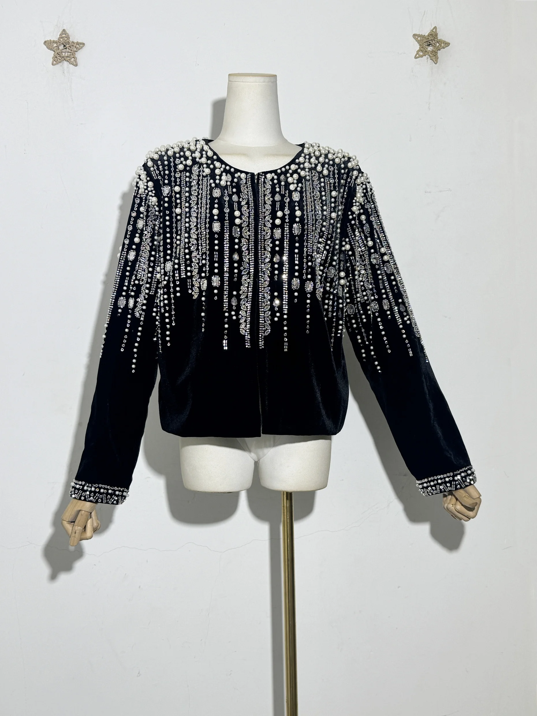 

New Style Elegant Velvet Women Jacket With Exquisite Pearl Bling Sequin Crystal Beaded Evening Wear Blazer Cardigan Blouse Top
