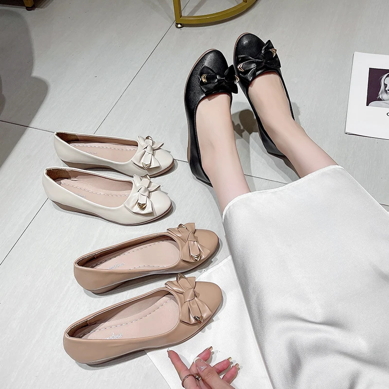 Spring and Autumn Elegant and Sexy Butterfly Low Heel Casual Shoes Fashionable Best Selling New Comfortable Large Women's Shoes