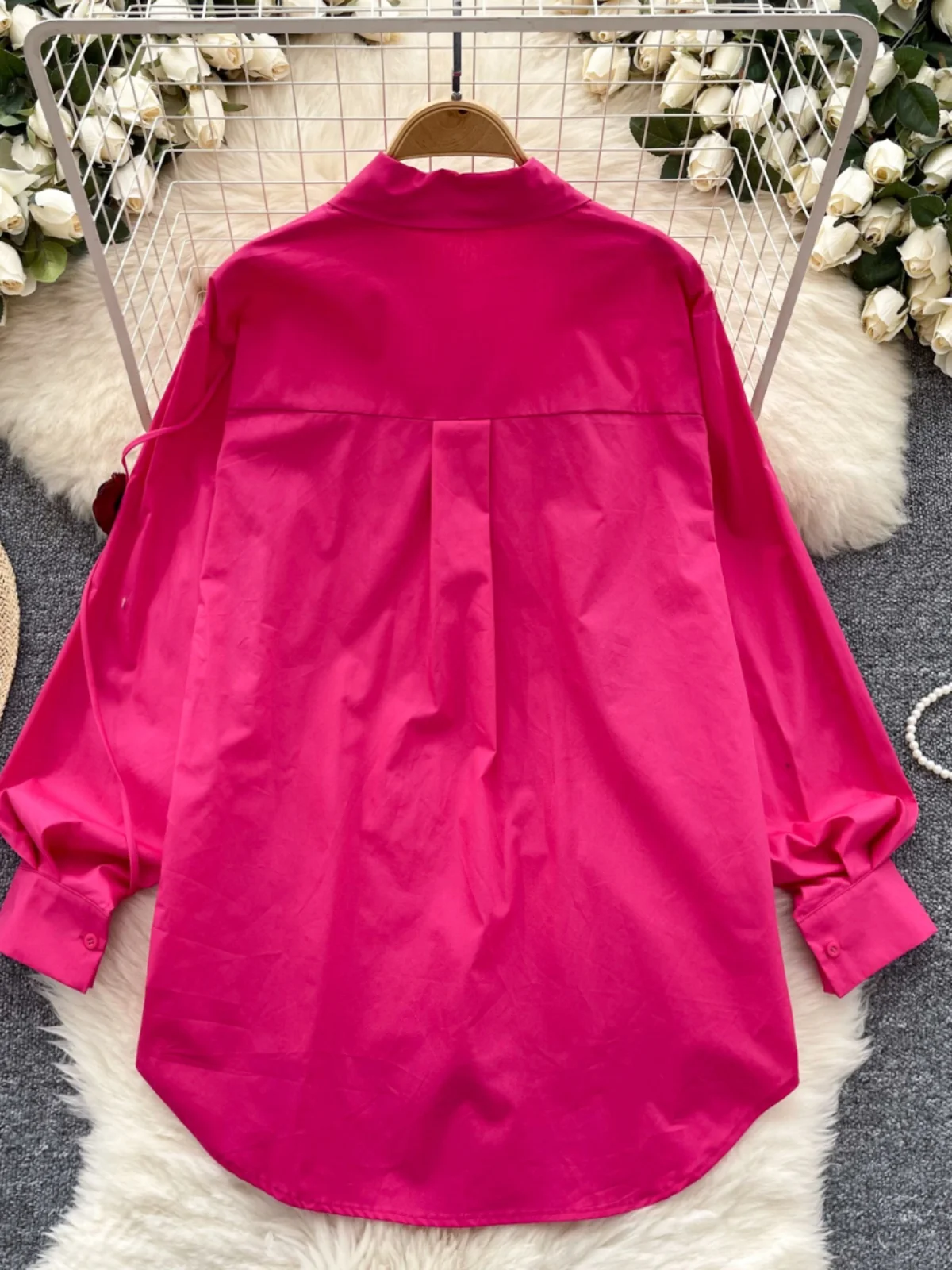 

Ele Loose Women's irt with 3D Flower Design Korean Sle Long Sve Commute Faion Young-looking Slimming Top