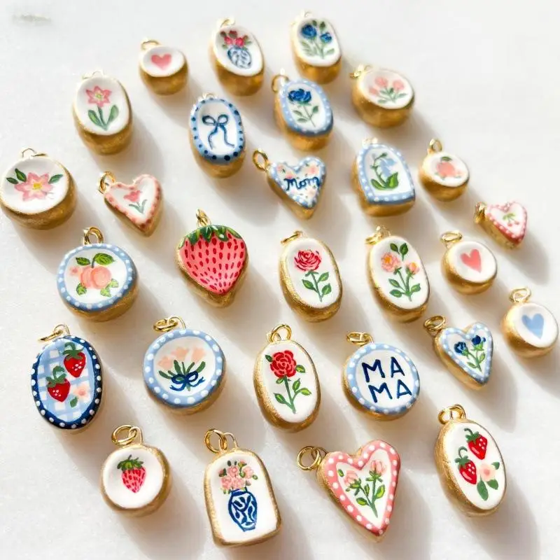 Pendant Accessories SimpLe and VersatiLe CoLor BLockinG ButterfLy Love Flower Diy GoLd-PLated CoLor Preservation