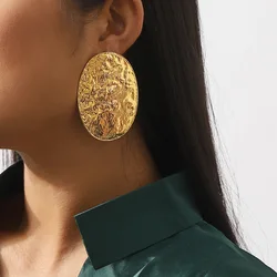 Exquisitos pendientes ovalados exagerados de Color dorado para mujer, joyería clásica de Metal geométrico con relieve, 2023