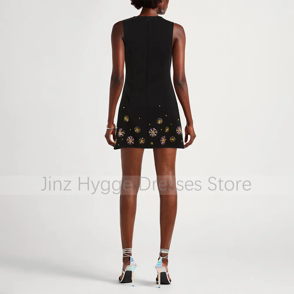 Customized Luxury Evening Cocktail Dress Beading O Neck A Line Women's Formal Party Gowns Mini Black Sleeveless Homecoming Dress