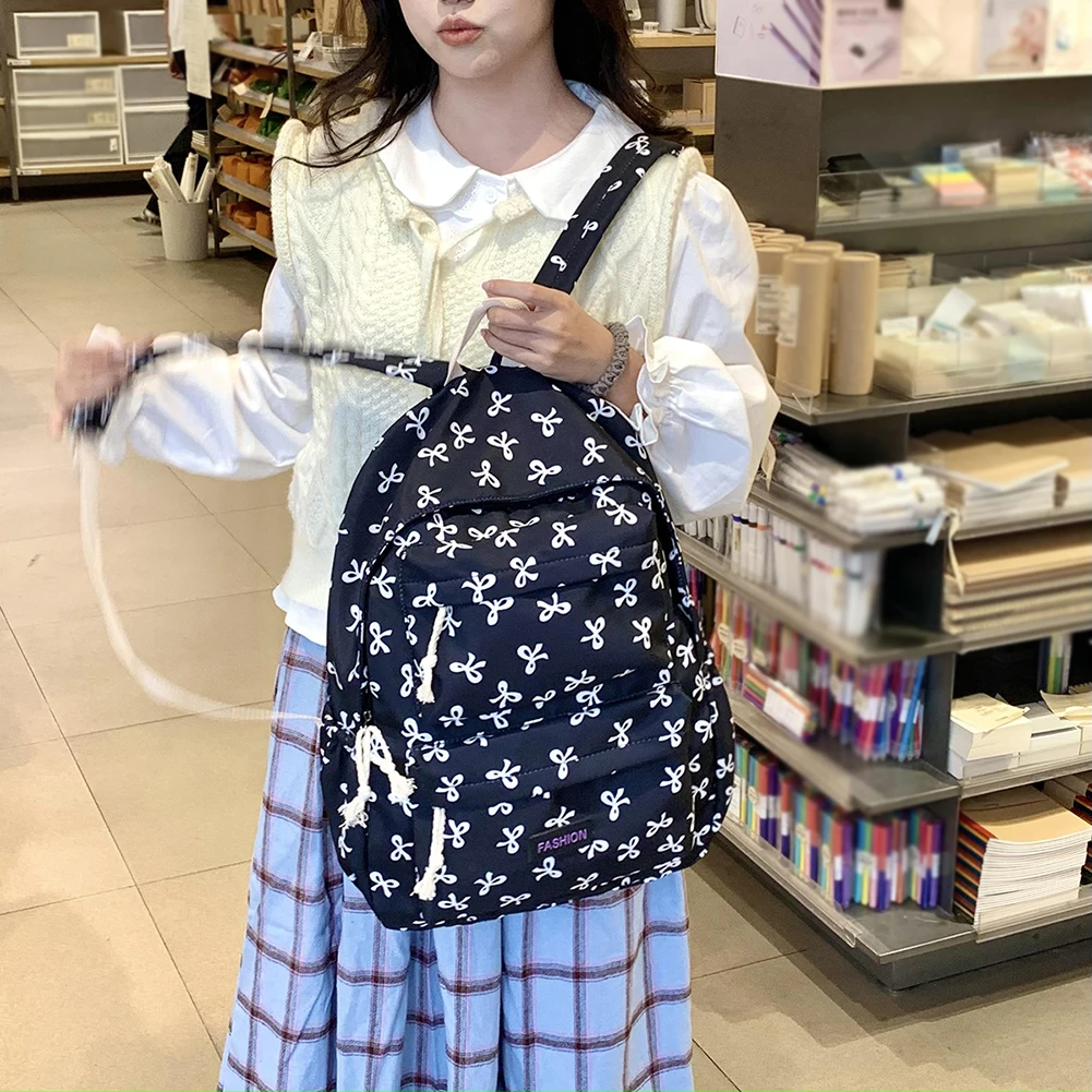 Strikprint Leuke rugzak Damesrugzakken Waterdichte nylon rugzak met meerdere zakken Cartoon mode Schoolrugzak voor tienermeisjes