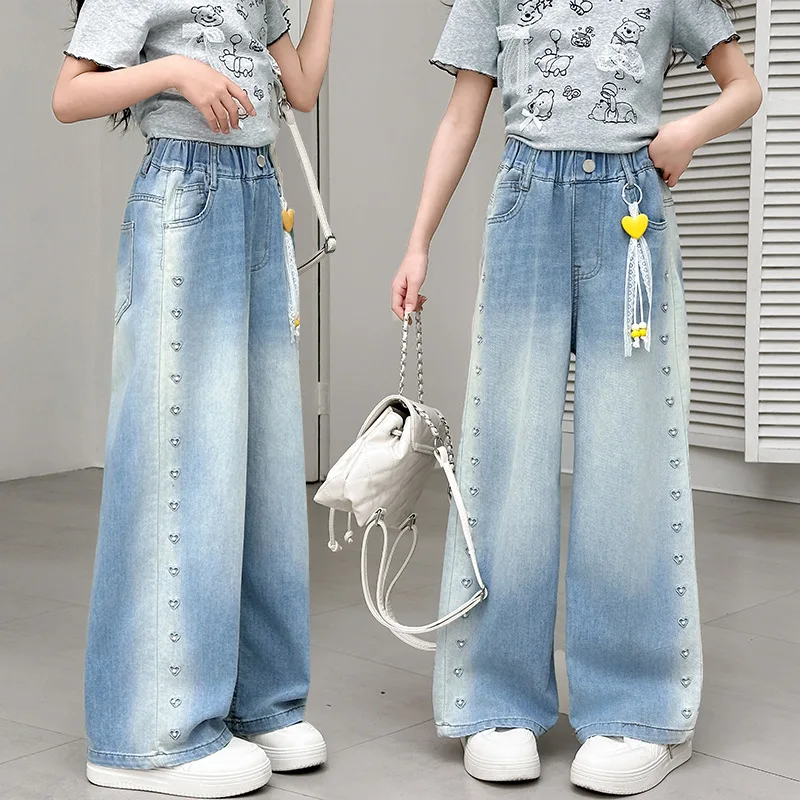 Girls' Summer Jeans 2026 New Teenage Children's Side Sewing Love Embroidered Beaded Straight Leg Loose Denim Wide Leg Pants