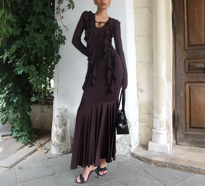 

2025 Autumn New Women's Clothing Fashion Temperament Slim Hip-wrapped Ruffle Leaf Edge Long-sleeved Dress Women