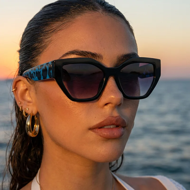 

Fashion Cat Eye Sunglasses Women's Square Gradient Glasses Outdoor Travel Men's and Women's Universal Leopard Print Sunglasses